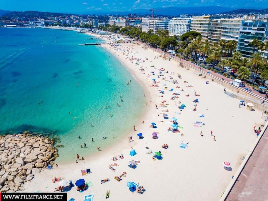2 Bedrooms Seafront Κάννες Εξωτερικό φωτογραφία