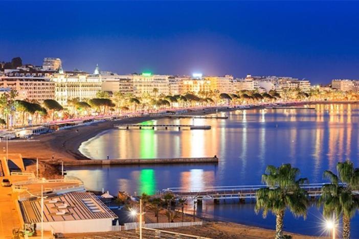 2 Bedrooms Seafront Κάννες Εξωτερικό φωτογραφία