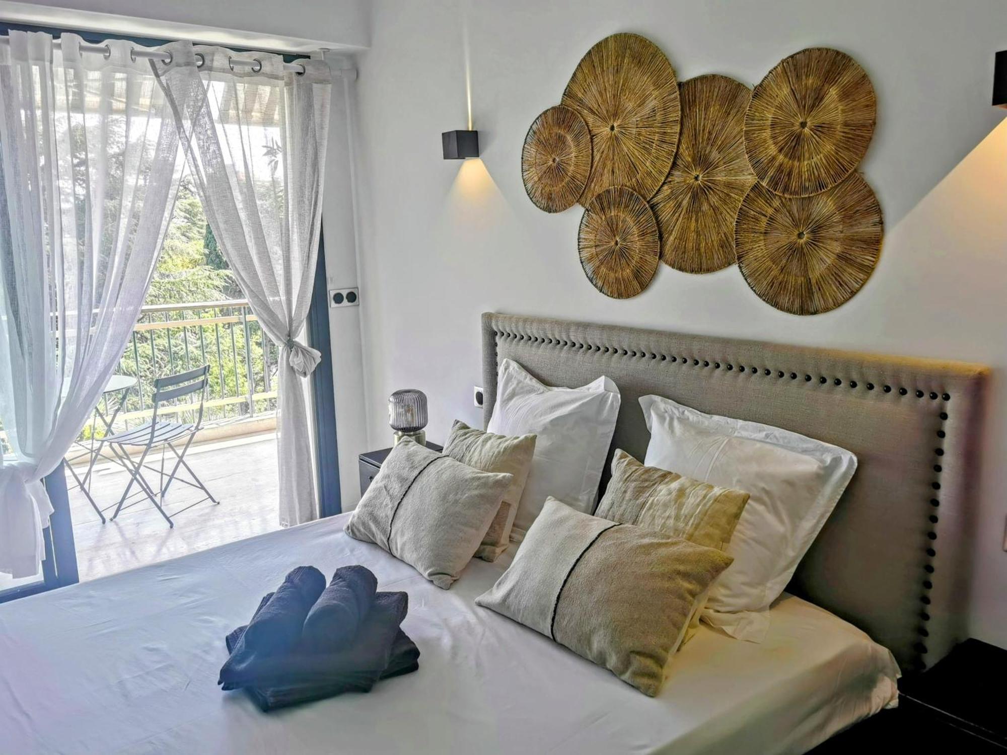 2 Bedrooms Seafront Κάννες Εξωτερικό φωτογραφία