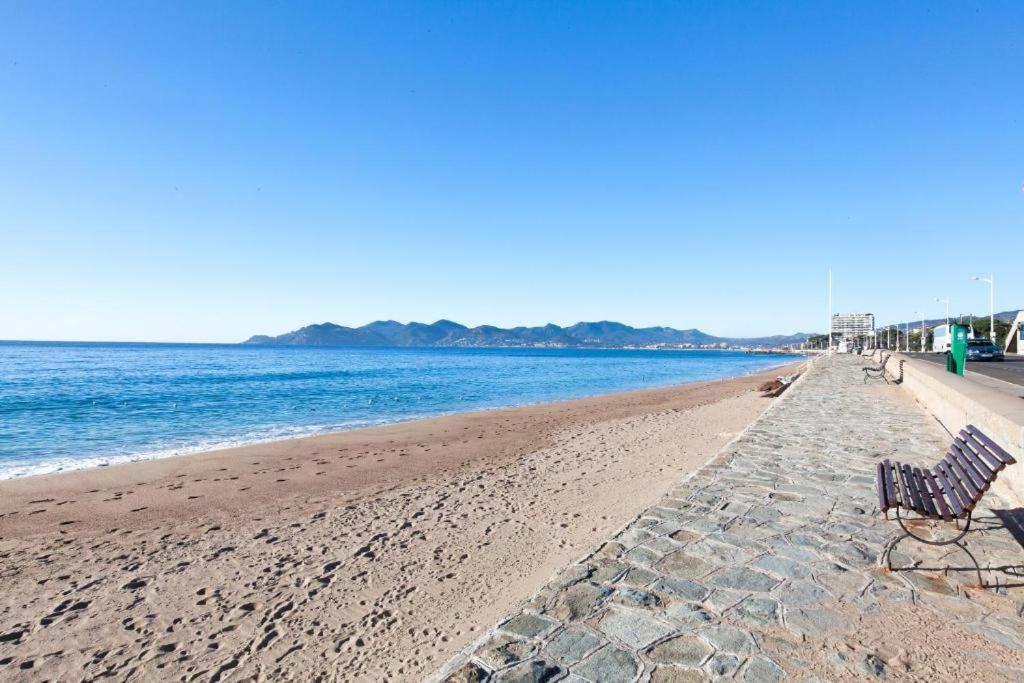 2 Bedrooms Seafront Κάννες Εξωτερικό φωτογραφία